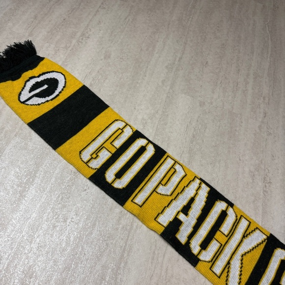 Green Bay Packers Scarf Go Pack Go Raise your voices - Picture 2 of 8